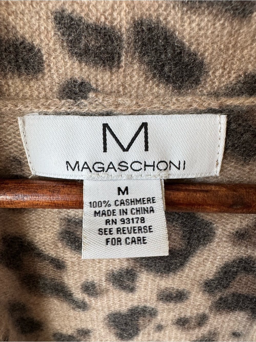 M Magaschoni leopard print cashmere cardigan sweater - Picture 5 of 8